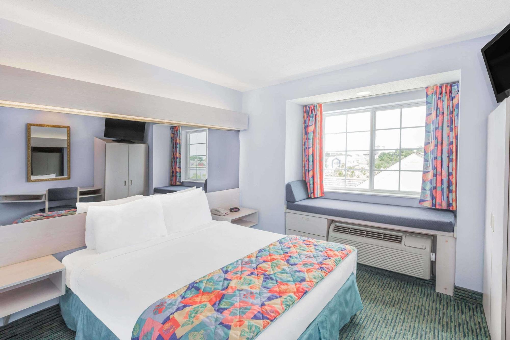 Microtel Inn & Suites By Wyndham קרולינה ביץ' מראה חיצוני תמונה